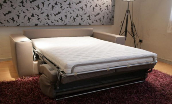 раскладной диван-кровать с ортопедическим матрасом
