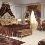 красивая спальня в классическом стиле
