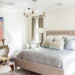 роскошный красивый дизайн кровати в спальне