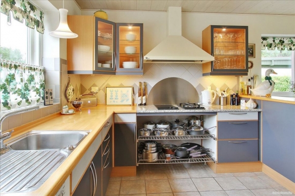 Дизайн интерьера кухни на даче 75 фото примеров и идей